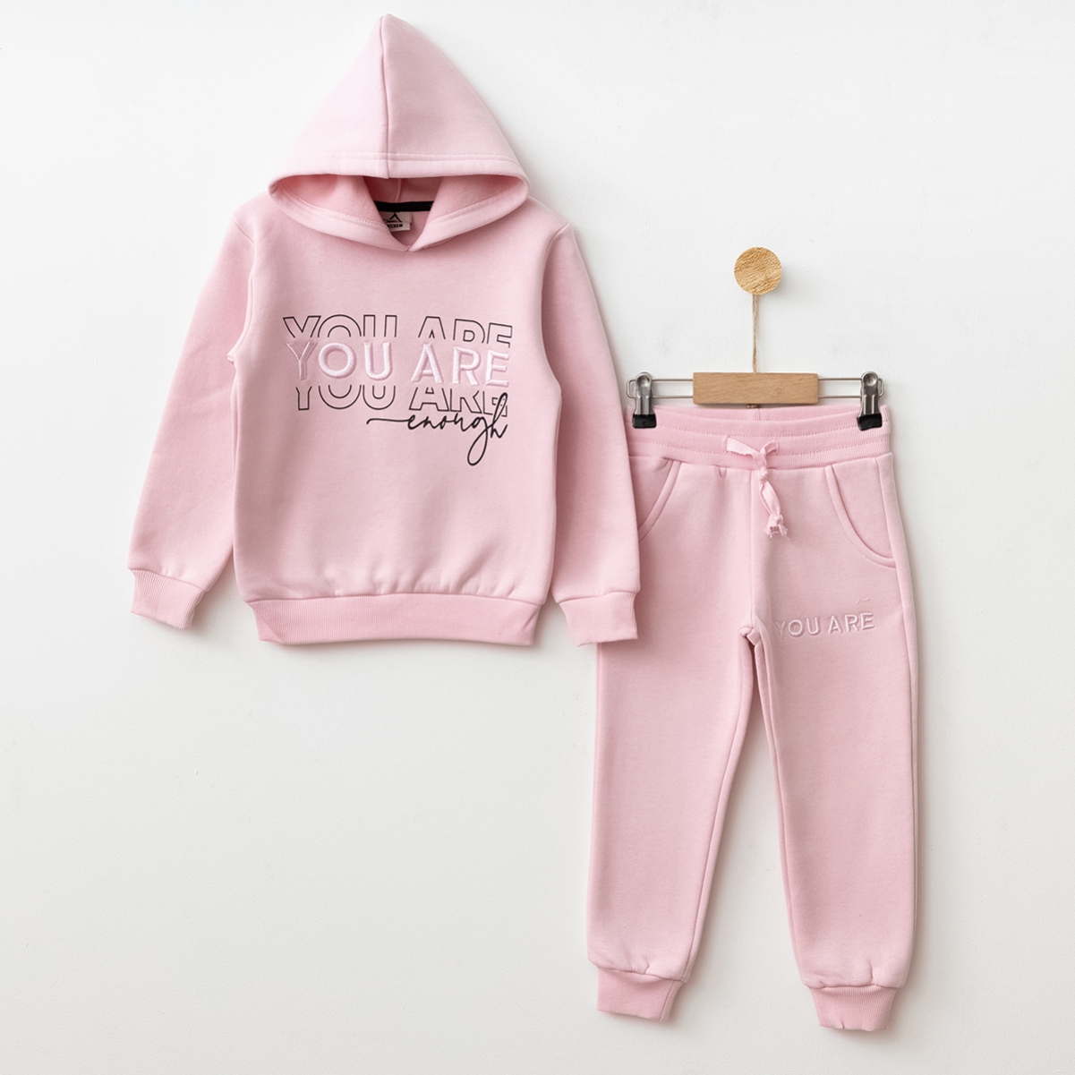 PEMBE