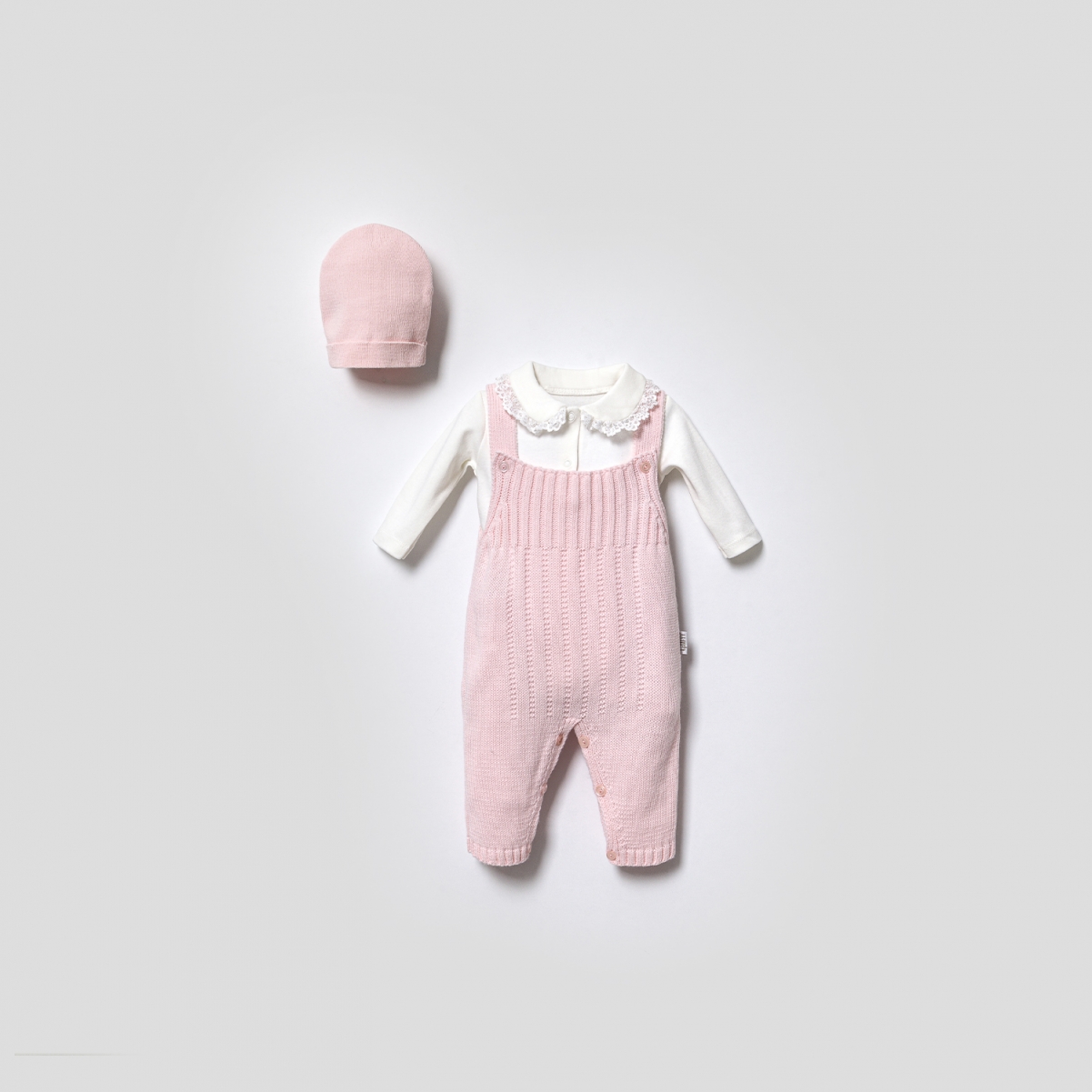 PEMBE