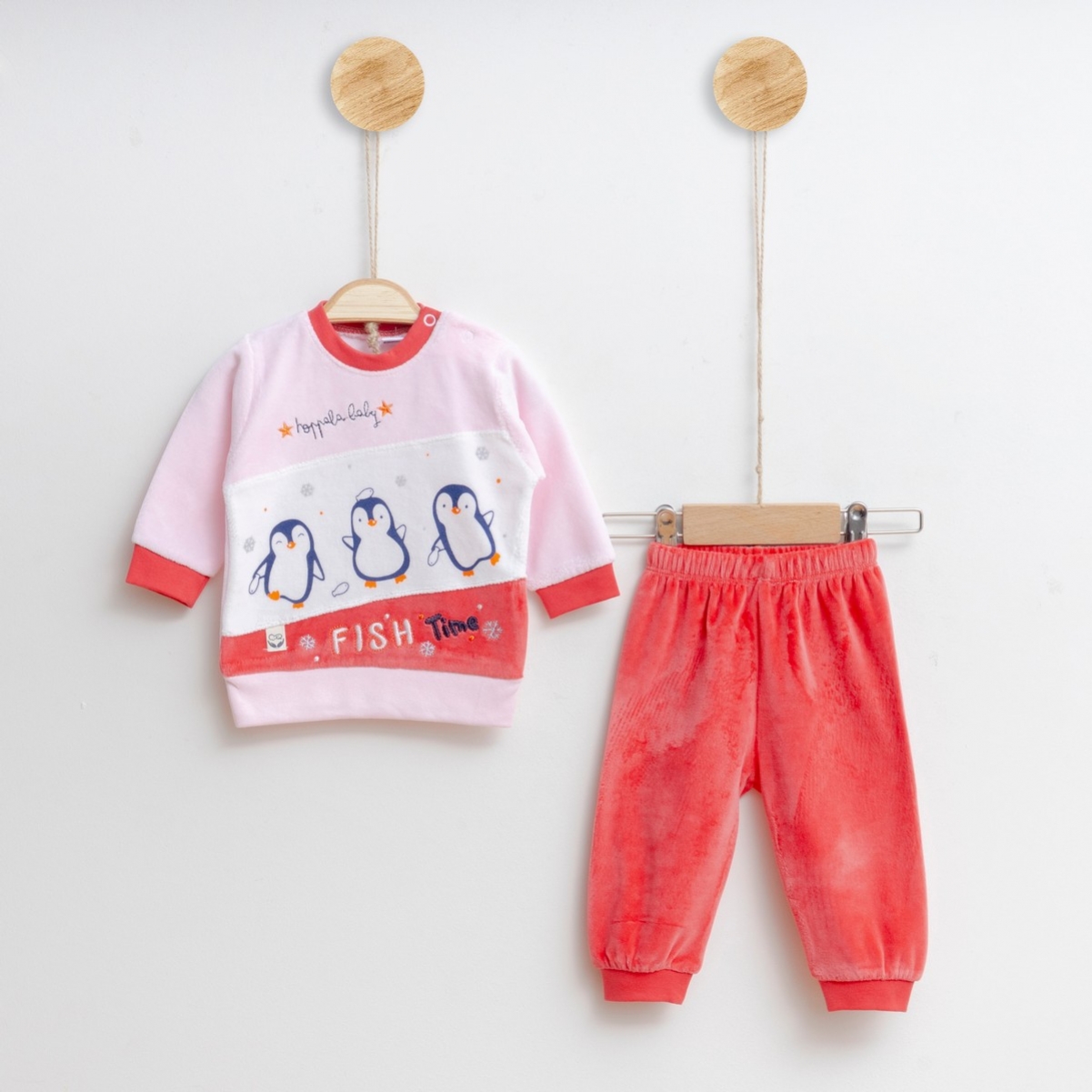 PEMBE