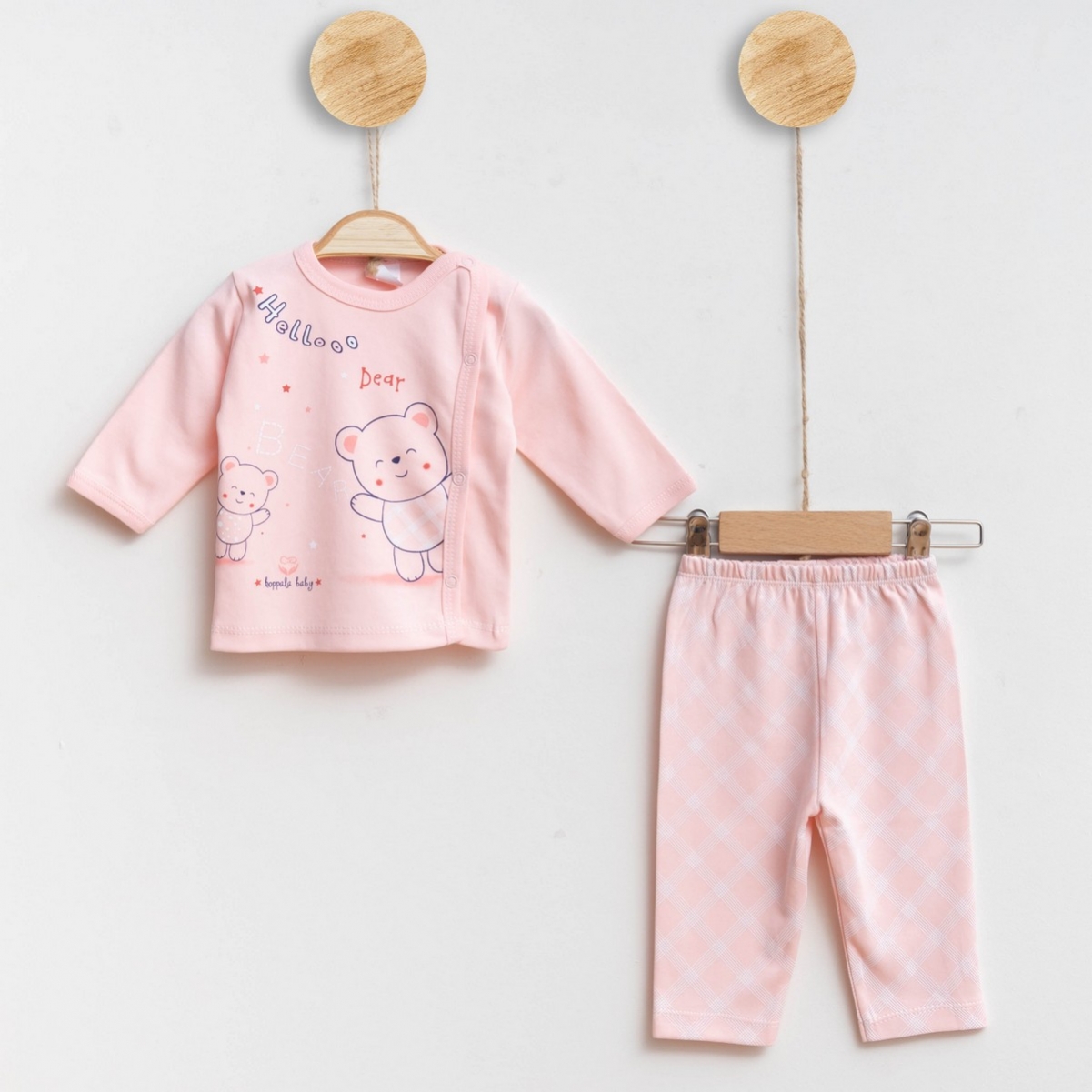 PEMBE