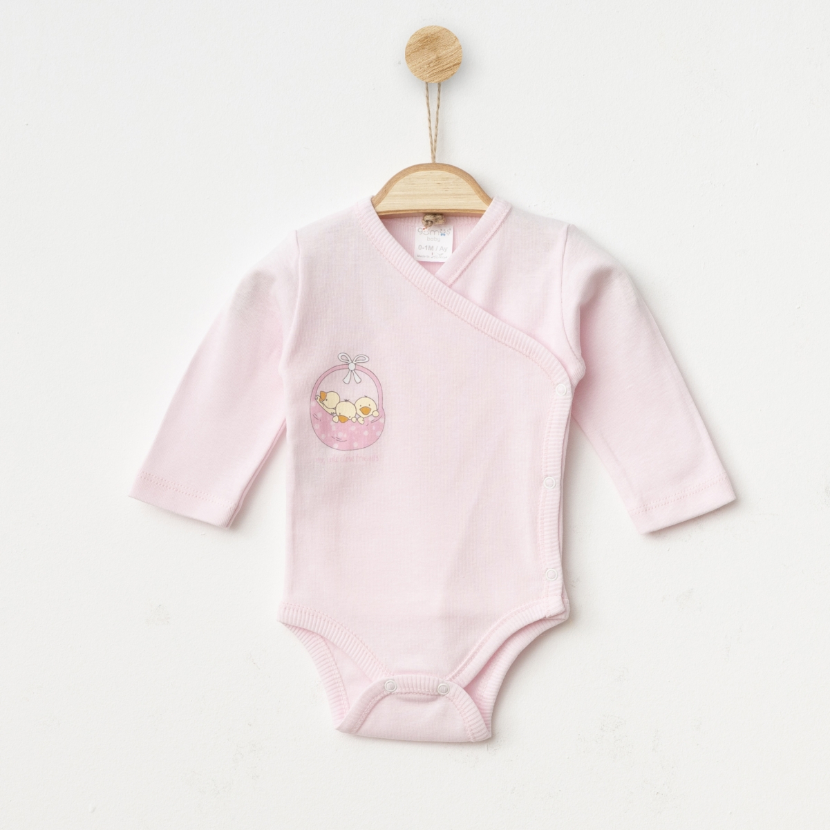 PEMBE