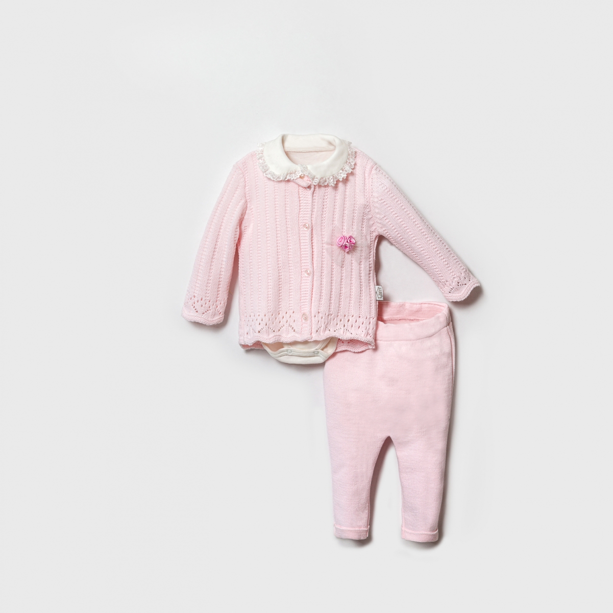 PEMBE